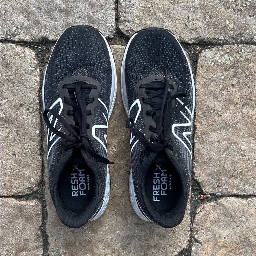 New Balance Black and White Athletic Shoes